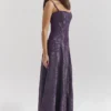 Esme Maxikleid aus Lurex-Chiffon in Traubenrot Esme Maxikleid aus Lurex-Chiffon in Traubenrot