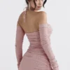 Estella Kleid in zartem Rosa mit Kristallverzierung Estella Kleid in zartem Rosa mit Kristallverzierung