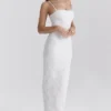 Eva – Weißes Maxikleid aus floraler Spitze Eva – Weißes Maxikleid aus floraler Spitze