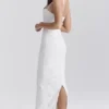 Eva – Weißes Maxikleid aus floraler Spitze Eva – Weißes Maxikleid aus floraler Spitze