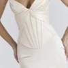 Eve – Maxikleid aus elfenbeinfarbenem Satin mit Korsett – Limited Edition Eve – Maxikleid aus elfenbeinfarbenem Satin mit Korsett – Limited Edition