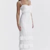 Eve Weißes Broderie-Maxikleid