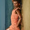 Faena Sorbet Plunge Mini-Kleid mit Blumenapplikationen Faena Sorbet Plunge Mini-Kleid mit Blumenapplikationen