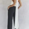 Farrah – Elfenbeinfarbener Satin-Bodys mit Wickelhals Farrah – Elfenbeinfarbener Satin-Bodys mit Wickelhals