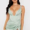 Faye Midi-Korsetts-Kleid aus Pistaziengrünem Satin Faye Midi-Korsetts-Kleid aus Pistaziengrünem Satin