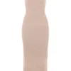 Fayette Beige Weiches, flauschiges Strick-Maxikleid Fayette Beige Weiches, flauschiges Strick-Maxikleid