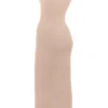 Fayette Beige Weiches, flauschiges Strick-Maxikleid Fayette Beige Weiches, flauschiges Strick-Maxikleid