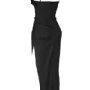 Flora – Midi-Kleid aus schwarzem Satin mit Plissee und Korsett Flora – Midi-Kleid aus schwarzem Satin mit Plissee und Korsett