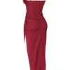 Flora Weinrotes Satin-Midi-Kleid mit Falten und Korsetts Flora Weinrotes Satin-Midi-Kleid mit Falten und Korsetts