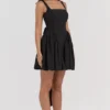 Florianne Schwarzes Minikleid mit Schleifen Florianne Schwarzes Minikleid mit Schleifen