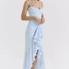Gabbi Eisblaues Mesh-Abendkleid mit Rüschen vorne