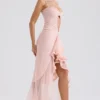 Gabriella – Weiches, pfirsichfarbenes Abendkleid mit Rüschen vorne Gabriella – Weiches, pfirsichfarbenes Abendkleid mit Rüschen vorne