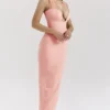 Gianina Sorbet-Crêpe-Maxikleid mit Neckholder Gianina Sorbet-Crêpe-Maxikleid mit Neckholder