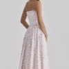 Gina Weißes Maxikleid aus Baumwolle mit Rosenprint Gina Weißes Maxikleid aus Baumwolle mit Rosenprint