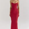 Cassidy Holly Red Mesh-Maxirock mit ausgestellten Säumen Cassidy Holly Red Mesh-Maxirock mit ausgestellten Säumen