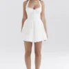 Harriet Weißes Broderie-Anglaise-Halter-Minikleid Harriet Weißes Broderie-Anglaise-Halter-Minikleid
