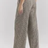 Hayden Braune Puppytooth-Hose mit weitem Bein und hoher Taille Hayden Braune Puppytooth-Hose mit weitem Bein und hoher Taille