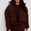Hero Chocolate Oversized C-förmige Pufferjacke
