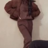 Hero Chocolate Oversized C-förmige Pufferjacke