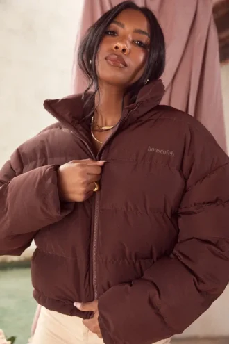 Hero Chocolate Oversized C-förmige Pufferjacke