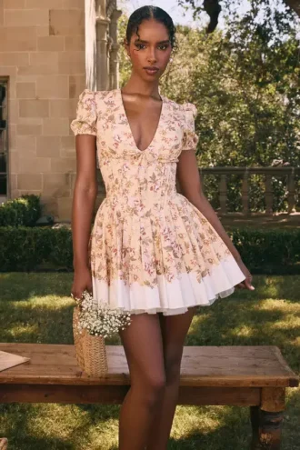 Imani Mini-Kleid aus plissierter Baumwolle mit Honeyflower-Print