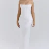 Isis – Maxikleid aus elfenbeinfarbenem Satin mit Korsetts Isis – Maxikleid aus elfenbeinfarbenem Satin mit Korsetts