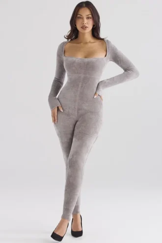 Isis Mink Jumpsuit aus schwerem Chenille für zu Hause