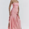 Ivana Apricot Asymmetrisches Kleid mit Raffungen