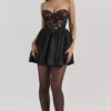 Jadore – Schwarzes, trägerloses Minikleid aus Spitze und Satin Jadore – Schwarzes, trägerloses Minikleid aus Spitze und Satin