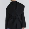 James – Schwarze Jacke mit Schalkragen aus Wolle James – Schwarze Jacke mit Schalkragen aus Wolle
