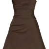 Jasmine – Schokoladenbraunes, drapiertes, trägerloses Korsett-Kleid Jasmine – Schokoladenbraunes, drapiertes, trägerloses Korsett-Kleid