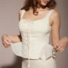 Jeans-Vintage-Creme-Baumwoll-Peplum-Oberteil mit Broderie Anglaise Jeans-Vintage-Creme-Baumwoll-Peplum-Oberteil mit Broderie Anglaise