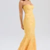 Joan Apricot Maxikleid mit Schnürung am Rücken Joan Apricot Maxikleid mit Schnürung am Rücken