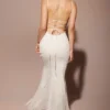 Joan Elfenbeinfarbenes Maxikleid mit Schnürung am Rücken Joan Elfenbeinfarbenes Maxikleid mit Schnürung am Rücken