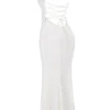 Joan Elfenbeinfarbenes Maxikleid mit Schnürung am Rücken Joan Elfenbeinfarbenes Maxikleid mit Schnürung am Rücken