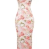 Josefina Maxikleid aus Satin mit rosa Pfingstrosenprint Josefina Maxikleid aus Satin mit rosa Pfingstrosenprint
