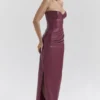 Juliana Cabernet Midi-Kleid aus veganem Leder Juliana Cabernet Midi-Kleid aus veganem Leder