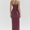 Juliana Cabernet Midi-Kleid aus veganem Leder Juliana Cabernet Midi-Kleid aus veganem Leder