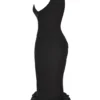 Juniper Schwarzes Midi-Kleid mit Schößchen Juniper Schwarzes Midi-Kleid mit Schößchen