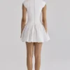 Kaia Weißes Baumwoll-Minikleid Kaia Weißes Baumwoll-Minikleid