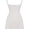 Kara Vintage Mini-Kleid in Creme Kara Vintage Mini-Kleid in Creme