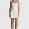 Kara Vintage Mini-Kleid in Creme Kara Vintage Mini-Kleid in Creme