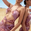 Kasia Lila Midi-Kleider mit Cut-outs