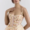 Kelly Midi-Sommerkleid mit Royal-Rose-Print als Korsett Kelly Midi-Sommerkleid mit Royal-Rose-Print als Korsett
