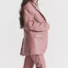 Kiera Oversize-Blazer aus veganem Leder in Warm Pink Kiera Oversize-Blazer aus veganem Leder in Warm Pink
