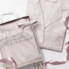 Klassisches Pyjama-Set aus gebürsteter Baumwolle mit rosa Karomuster Klassisches Pyjama-Set aus gebürsteter Baumwolle mit rosa Karomuster