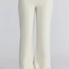 Lara Elfenbein Merinowolle-Rippstrick-Hose Lara Elfenbein Merinowolle-Rippstrick-Hose