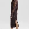 Larra Midi-Kleid aus Spitze in Bitter-Schokoladenbraun mit Korsett und Bolero
