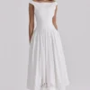 Lauren Weißes Baumwoll-Maxikleid mit Broderie Anglaise und U-Boot-Ausschnitt Lauren Weißes Baumwoll-Maxikleid mit Broderie Anglaise und U-Boot-Ausschnitt