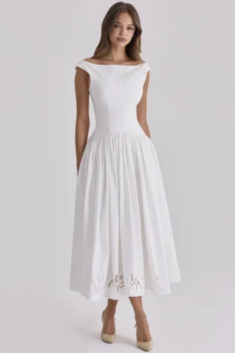 Lauren Weißes Baumwoll-Maxikleid mit Broderie Anglaise und U-Boot-Ausschnitt